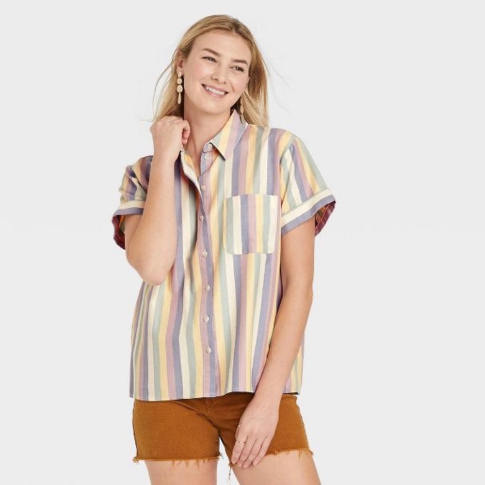 2/$15 ✨Universal Thread | Striped Button Down✨